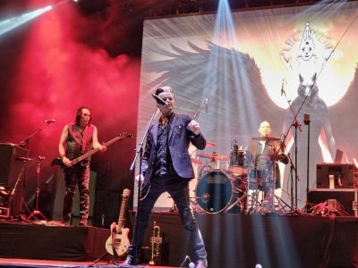 Festival performance by Lacrimosa on 3 May in 
São Paulo --
Photo by Eduardo Ganança
