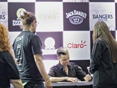 Festival performance by Lacrimosa on 3 May in 
São Paulo --
Photo by Eduardo Ganança
